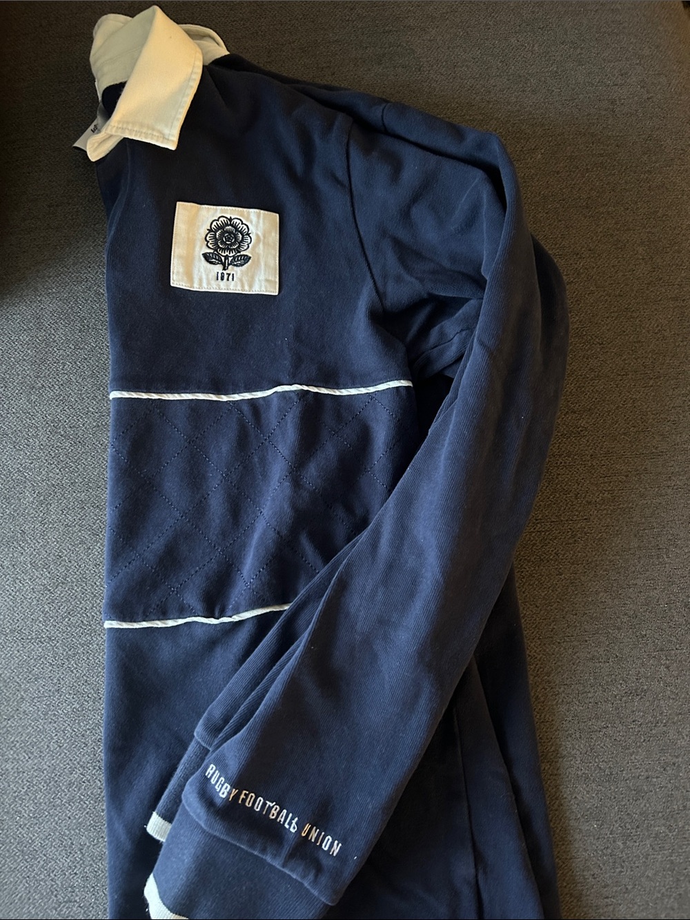 Men's Englang Navy Rugby-Style Pullover Sweater with Cream Collar